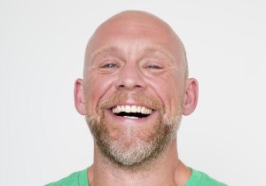 Buddy Wakefield is van grote invloed op de internationale spoken word scene. Foto: Inti St. Clair