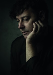 Peter Verhelst kreeg inspiratie voor een roman na een autocrash. Foto: Chris Ward